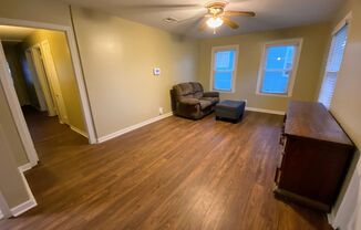 3 beds, 1 bath, $1,050