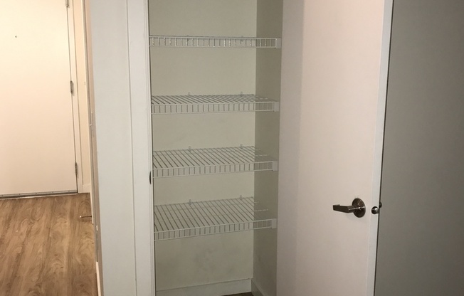 1 bed, 1 bath, 575 sqft, $1,825, Unit 207