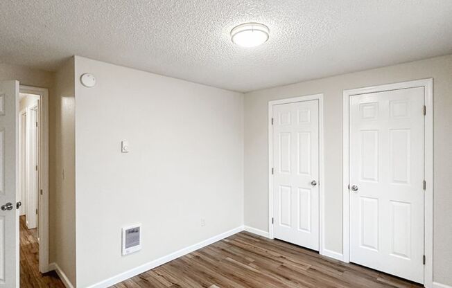 2 beds, 2 baths, 1,096 sqft, $1,525, Unit 1877A