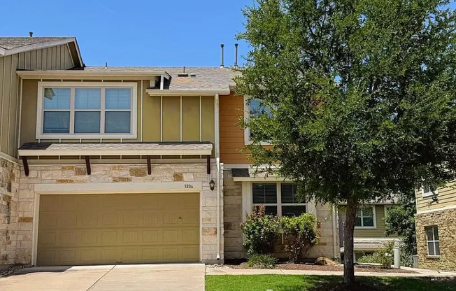 Elegant & Spacious Cityside Townhome with Resort-Style Amenities