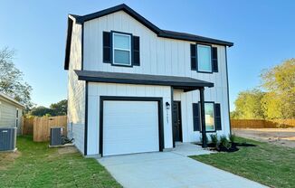 3 beds, 2.5 baths, $1,495