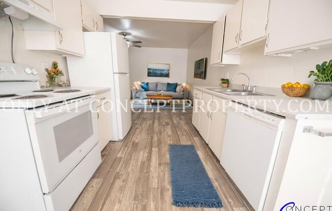 2 beds, 1 bath, 810 sqft, $1,199