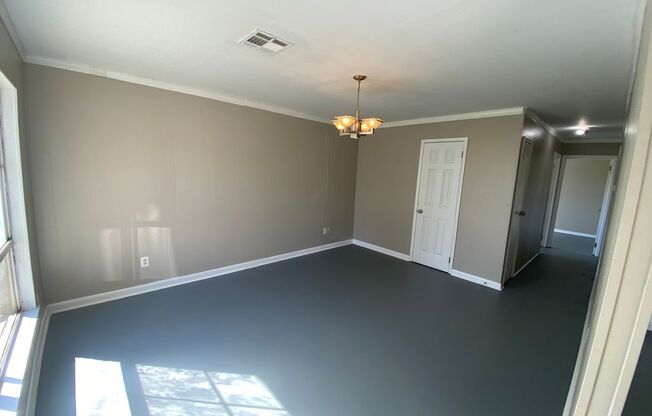 Spacious 4-Bedroom Home – Section 8 Welcome!