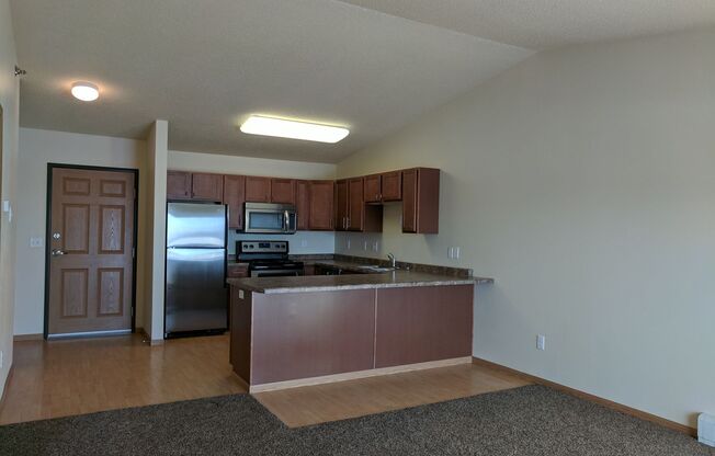 1 bed, 1 bath, 702 sqft, $995, Unit 5100-303