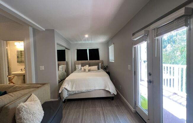 2 beds, 2 baths, 1,200 sqft, $3,995, Unit 3104 E