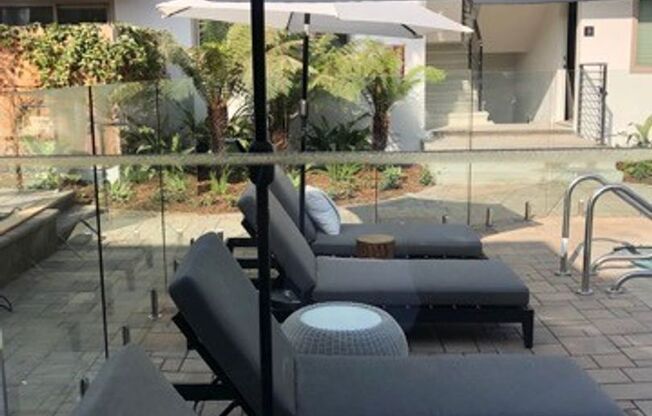 2 beds, 2 baths, 949 sqft, $3,375, Unit 21