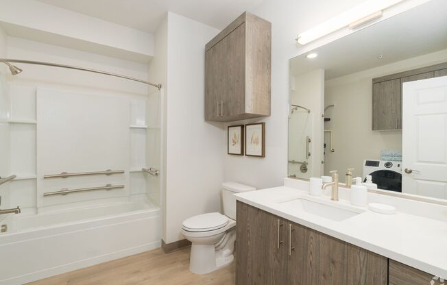 2 beds, 2 baths, 1,271 sqft, $1,750, Unit H-308