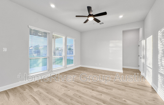 128 LOT JOHN DECKER DR
