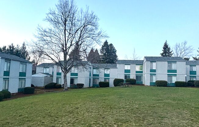 Sunnyside Village Apartments