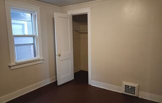 4 beds, 1 bath, $1,495