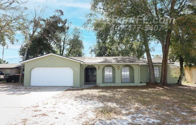 3/2/2 in Altamonte Springs -  CHARTER OAKS - Quiet and Private - GREAT LOCATION