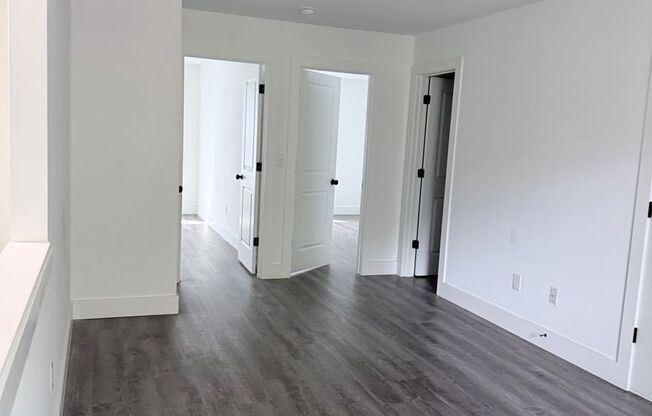 3 beds, 2.5 baths, 1,366 sqft, $1,599, Unit 1515
