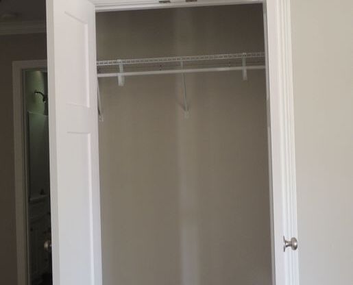 3 beds, 2 baths, $2,250