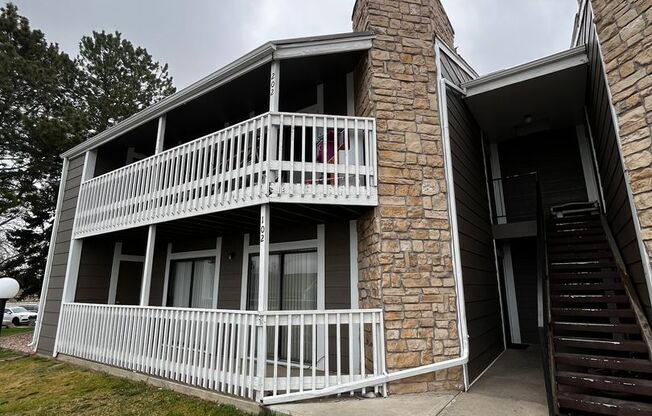 Large 3-bedroom 2 Bathroom in Robinwood!