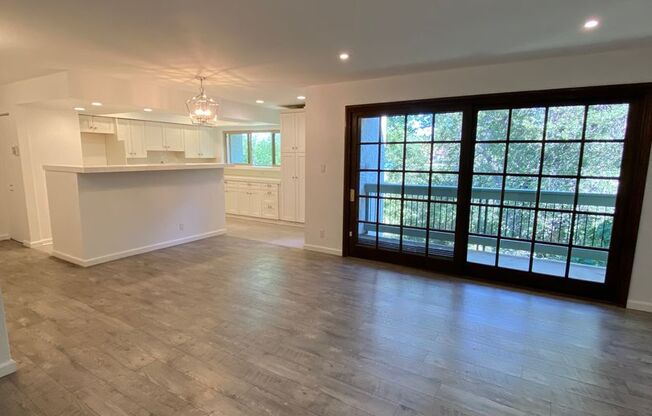 Beautifully Renovated 3+2 Creekside Condo in Calabasas