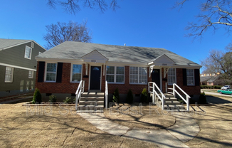 1311 S BARKSDALE