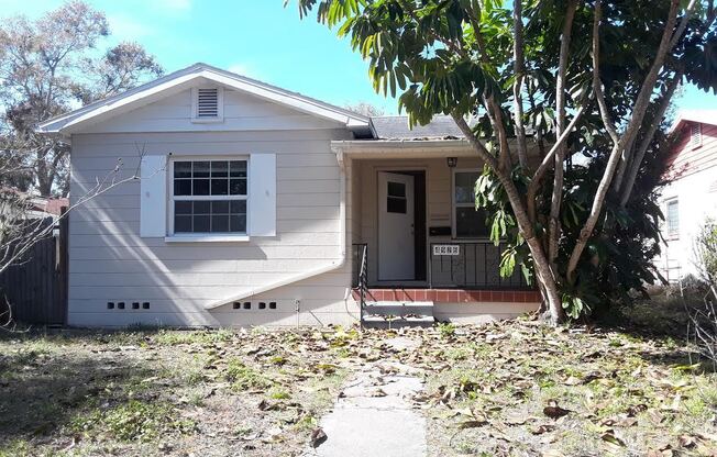 4926 Dr Martin Luther King St St. Petersburg, FL 33703 MOVE-IN SPECIAL!!!! Half off your 1st month's rent!!