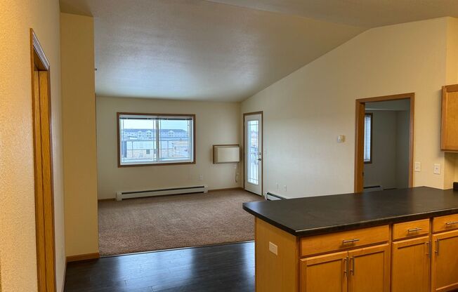 2 beds, 2 baths, 894 sqft, $1,245, Unit 627-309