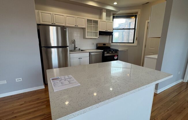 5900 S King Dr - Unit C3