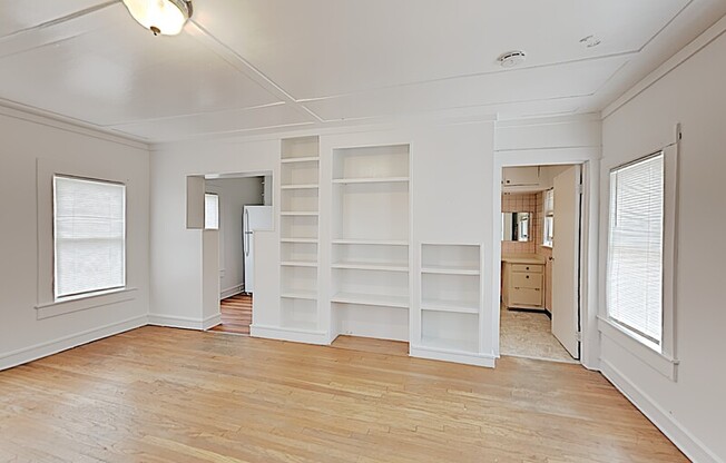 3333 W 6 ST
