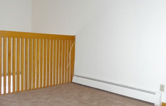 1 bed, 1 bath, 410 sqft, $1,195, Unit 16 - 104