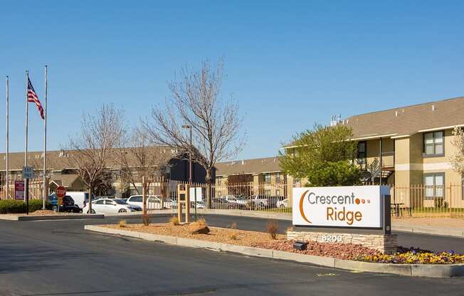 Welcome to Crescent Ridge Apartments