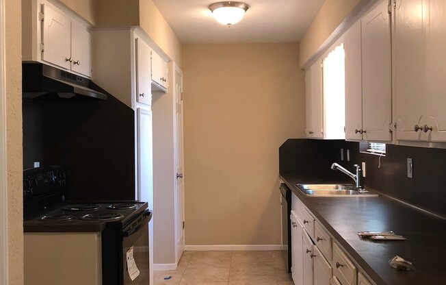 3 beds, 2 baths, $1,550