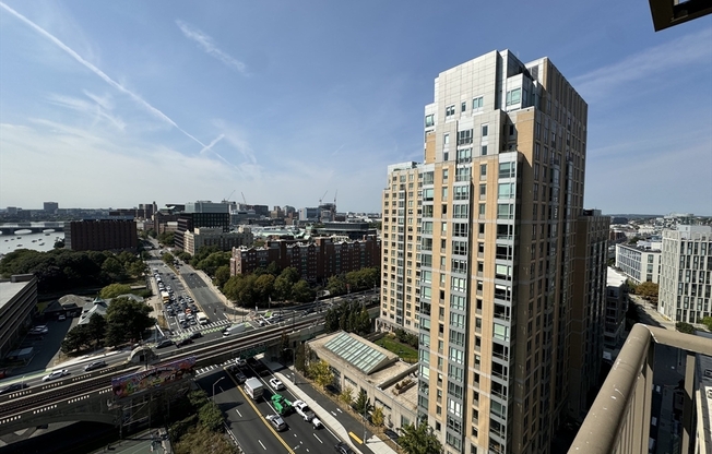 1 bed, 1 bath, 663 sqft, $3,600, Unit 1808