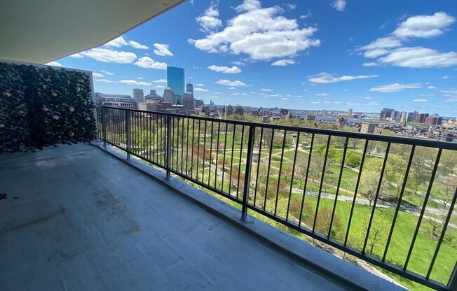 1 bed, 1 bath, 605 sqft, $3,800, Unit 18K