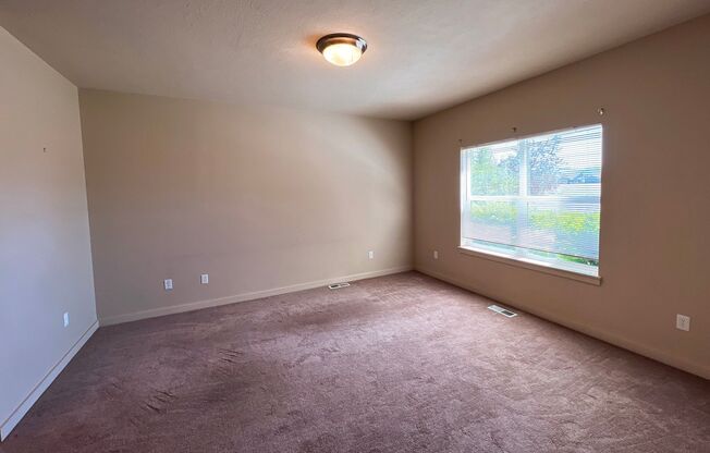 Mid-Term Unfurnished, 3 Bed 2.5 Bath Condo