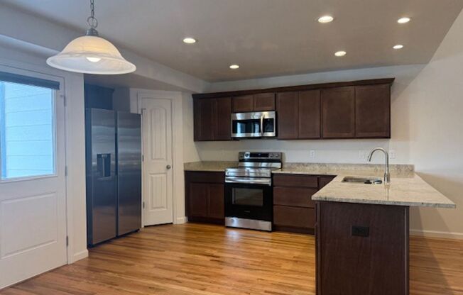 Fully Upgraded Executive Home For Lease