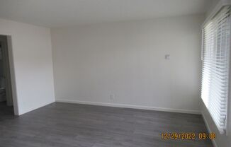 1 bed, 1 bath, $1,800, Unit B