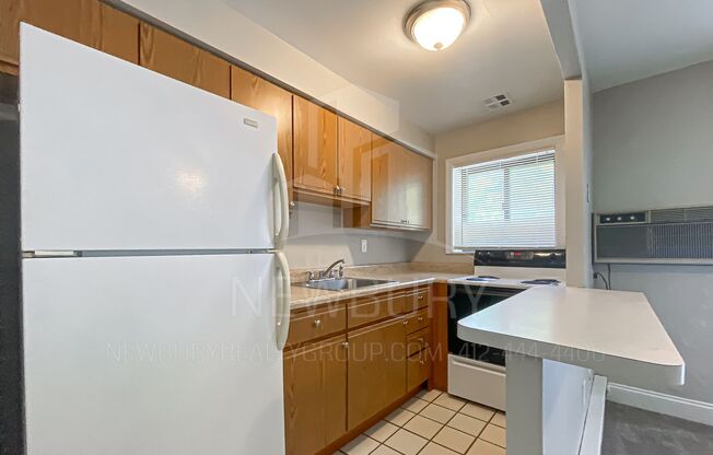 2 beds, 1 bath, 805 sqft, $975, Unit 1848-09