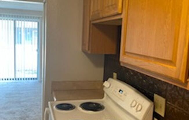 Studio, 1 bath, 520 sqft, $560, Unit 2604-106