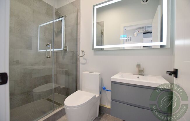 1 bed, 1 bath, 338 sqft, $1,900, Unit 115