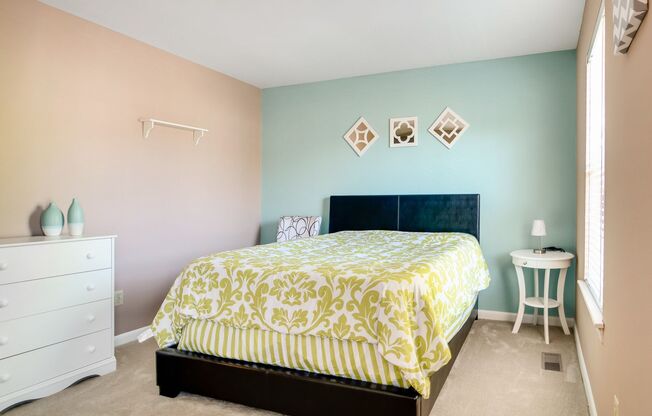 2 beds, 1.5 baths, 1,100 sqft, $1,536, Unit A-5122