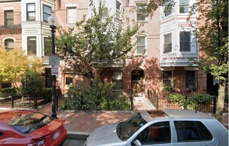 12 FOLLEN ST