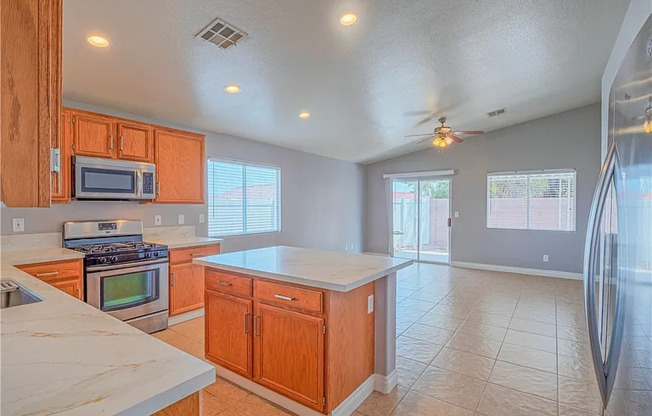 505 REGAL ROBIN WAY