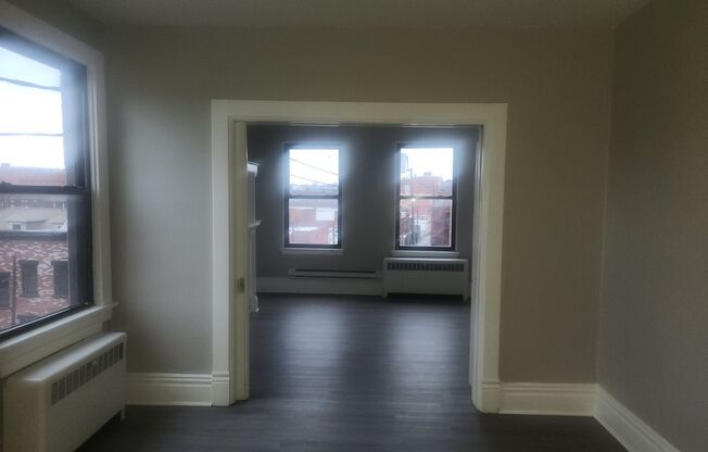 1 bed, 1 bath, 800 sqft, $950, Unit Unit 3