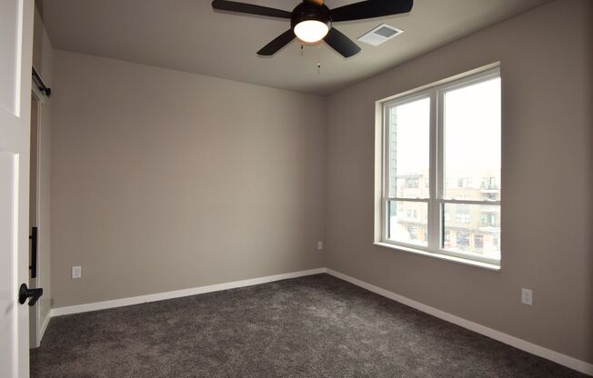 2 beds, 2 baths, 1,248 sqft, $2,750, Unit 5604-415