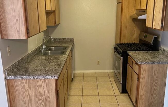 7817 Vineland Avenue