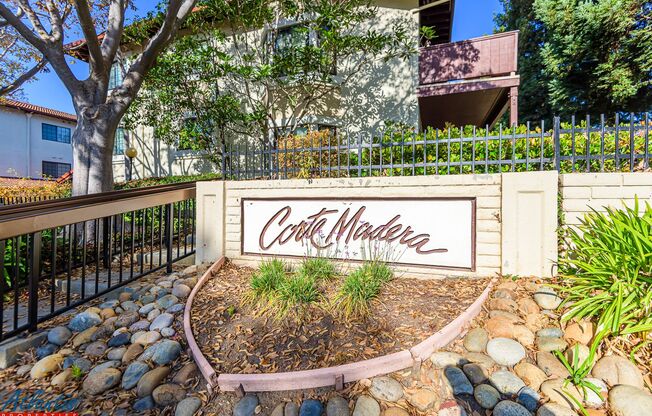 Lovely Condo | Central A/C | Garage