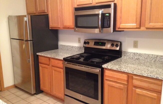 1 bed, 1 bath, 795 sqft, $1,655, Unit 2892-106