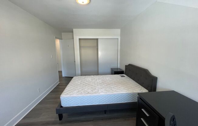 3 beds, 1 bath, $3,600