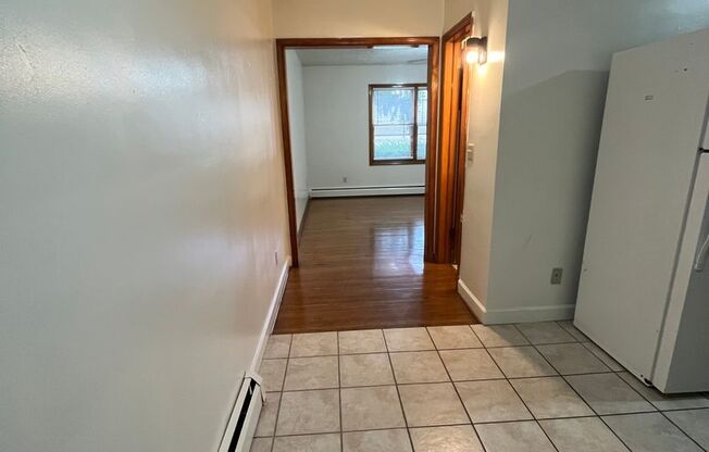 2 beds, 1.5 baths, 900 sqft, $1,440, Unit F-3