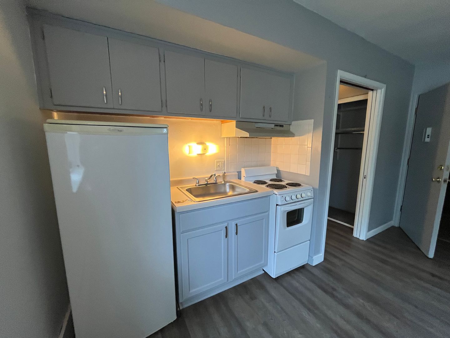 1417 N. Prospect Avenue