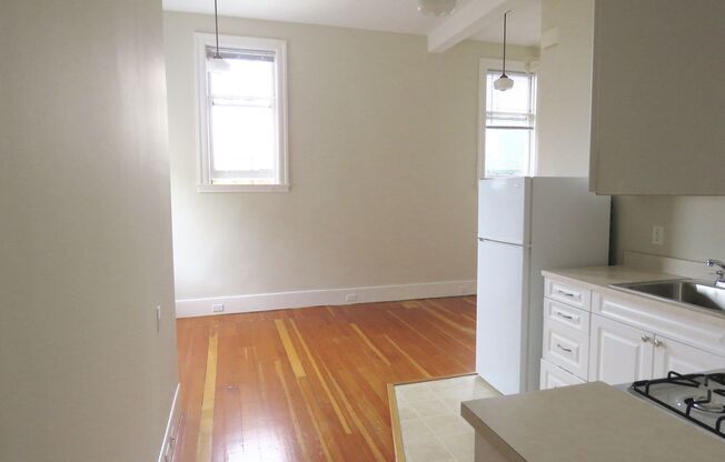 Studio, 1 bath, $1,975