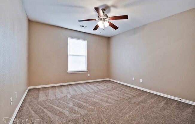 2 beds, 2 baths, 1,200 sqft, $1,195, Unit 3503-5 Cedar Circle