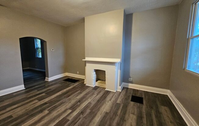 Newly updated 1 bedroom 1 bath apartment for rent!