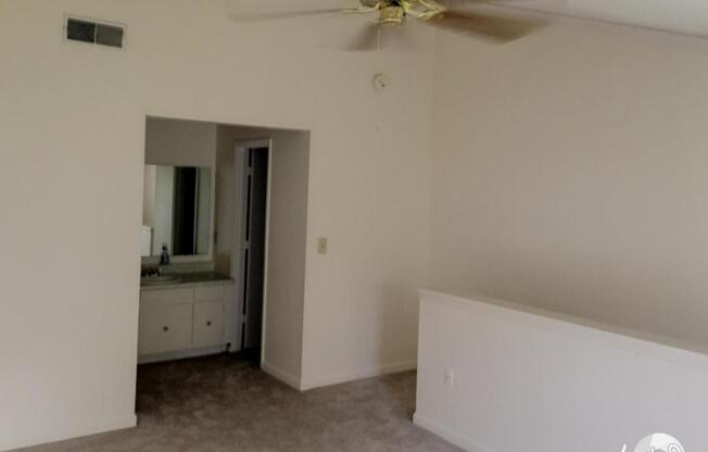 1 bed, 1 bath, $1,150, Unit C-4